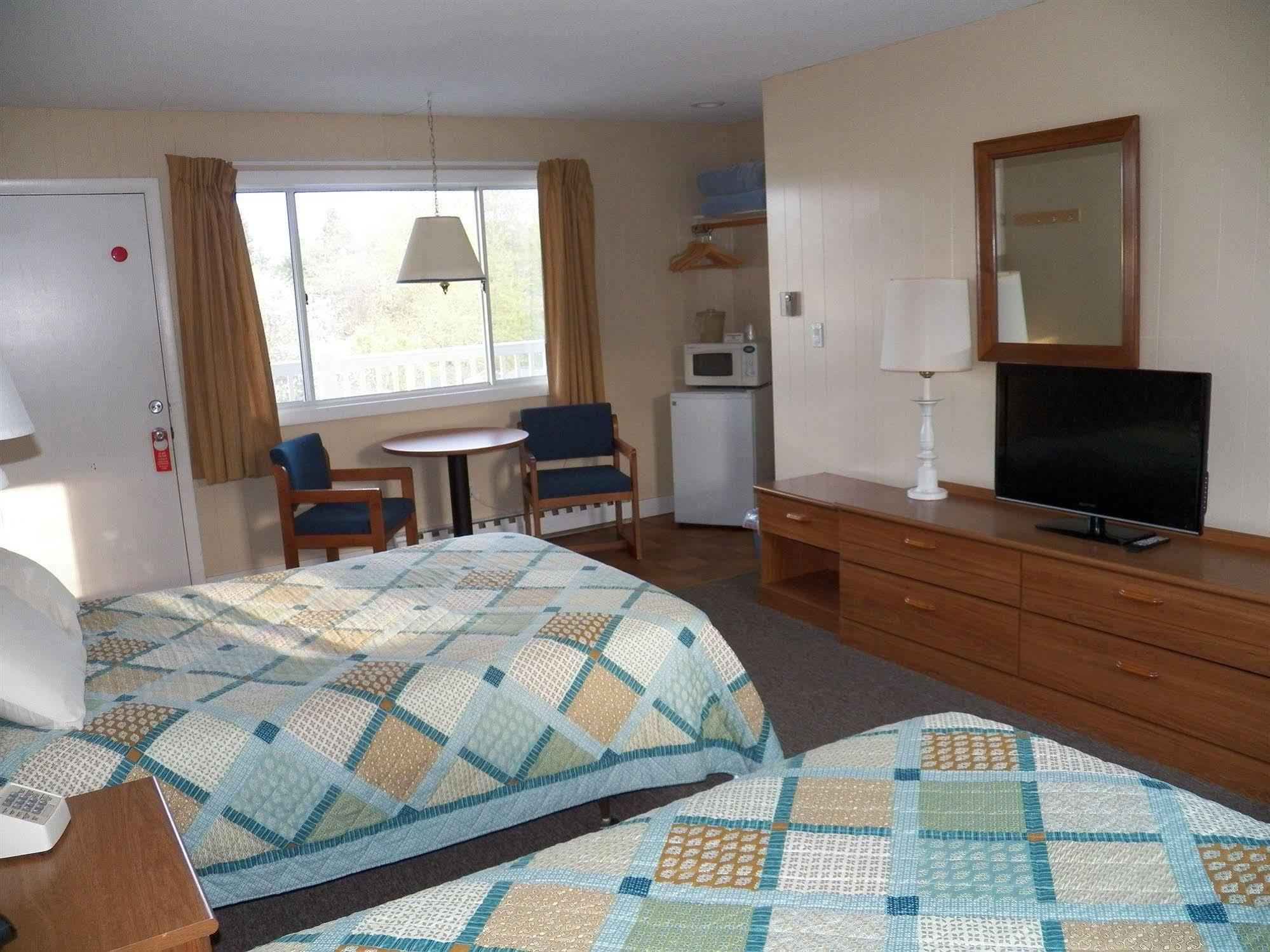 Coast Village Inn And Cottages ويلز المظهر الخارجي الصورة