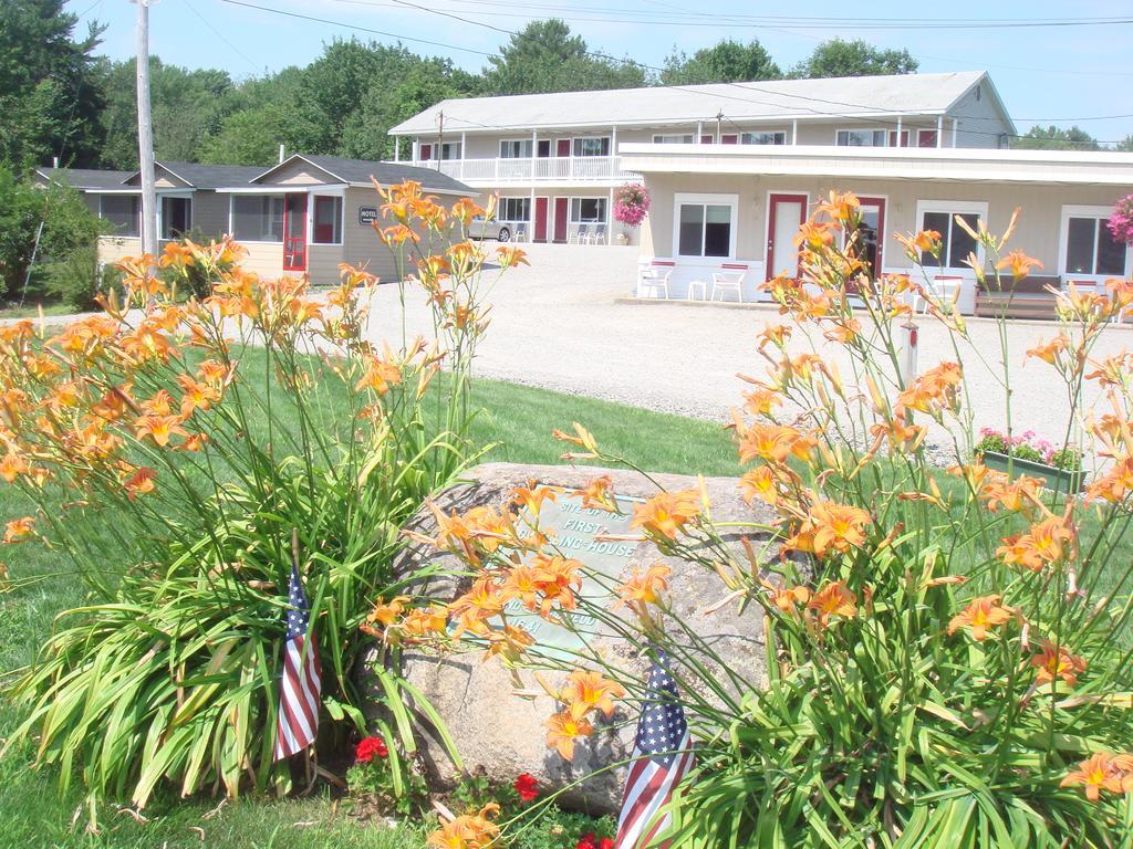 Coast Village Inn And Cottages ويلز المظهر الخارجي الصورة